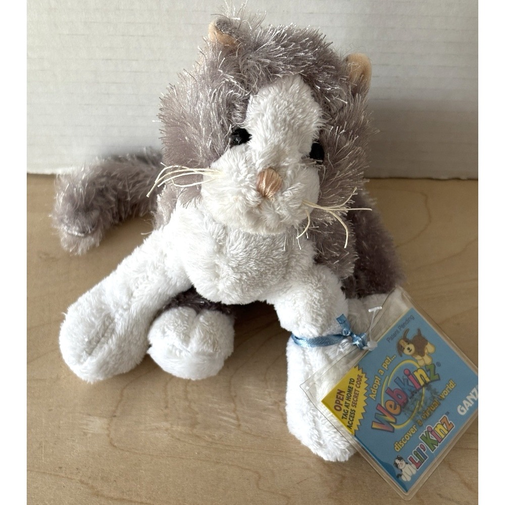 Ganz Webkinz Lil' Kinz Grey & White Cat Plush Sealed Code HS015